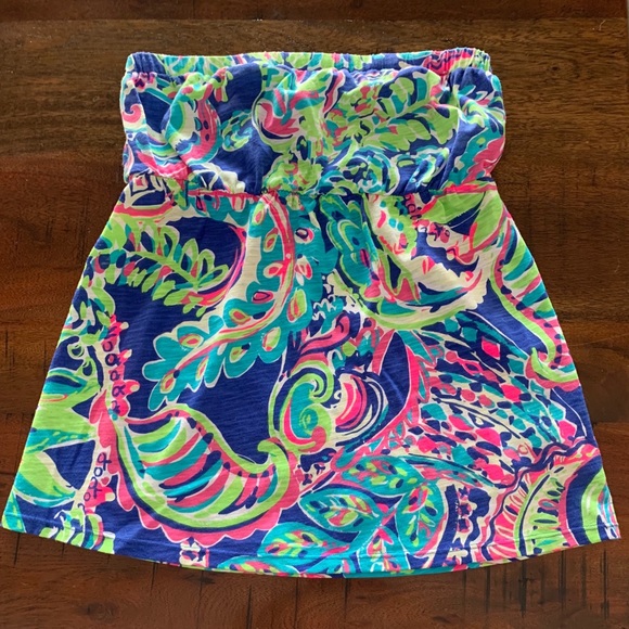 Lilly Pulitzer Tops - Strapless Lilly Pulitzer shirt